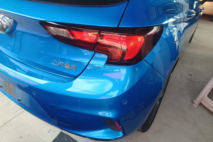 Used Buick Verano 2016 Hatchback GS 20T Dual-Clutch Passionate Sporty Model
