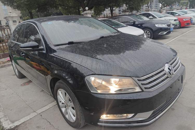 Used Volkswagen Magotan 2015 1.8TSI Advanced Model
