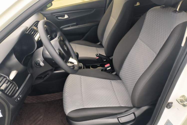 Used Kia K2 2017 Sedan 1.4L Manual Transmission GLS
