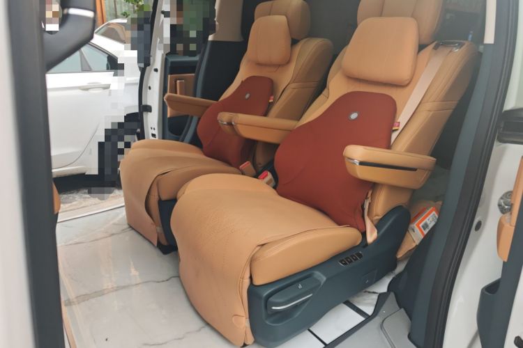 Used GAC Trumpchi Trumpchi E8 2024 Honor Series 2.0L Honor Edition
