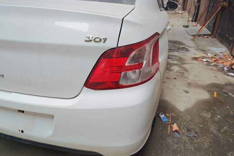 Used Peugeot 301 2016 1.6L Manual Comfort Edition