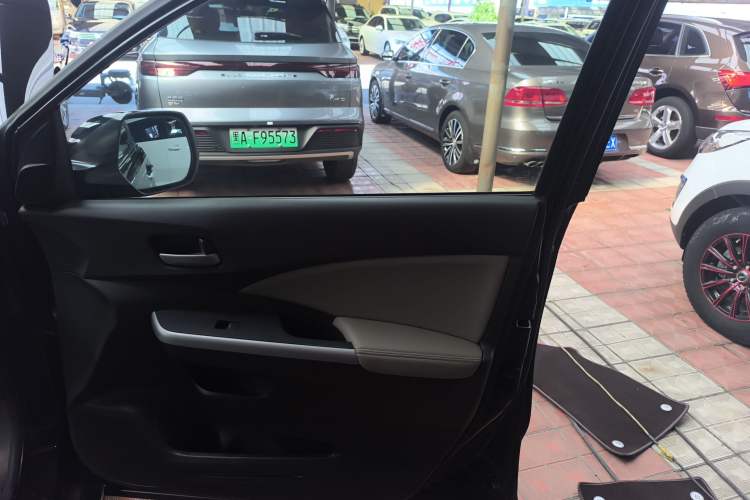 Used Honda CR-V 2013 2.4L four-wheel drive luxury version
