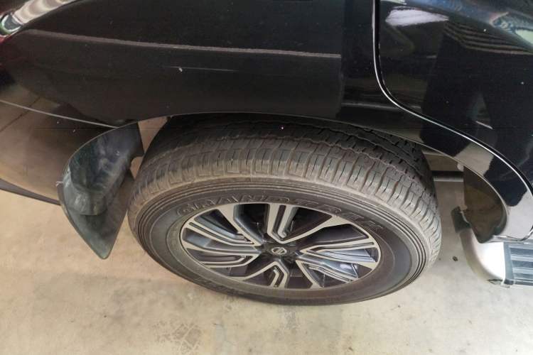 Used Nissan Terra 2020 2.5L XL Upper Automatic Two-Wheel Drive Luxury Edition
