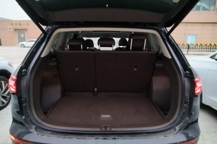 Used Volkswagen Viloran 2024 330TSI Luxury Edition