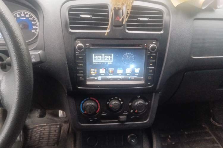 Used Dongfeng Fengon 330 2014 1.5L Manual Utility Version DK15
