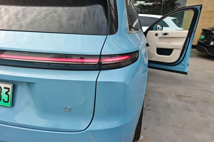 Used Li Auto L7 2024 Ultra Model
