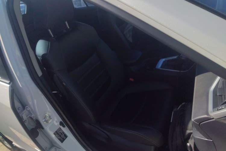 Used Toyota RAV4 2023 2.0L CVT Two-Wheel Drive Urban Edition
