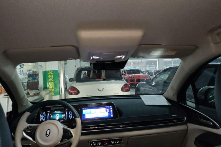 Used ORA Good Cat 2022 Morandi Edition 400km Standard Range Luxury Version Lithium Iron Phosphate
