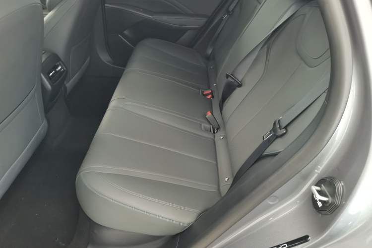 Used BYD Qin PLUS 2025 DM-i Smart Drive 55KM Leading Model
