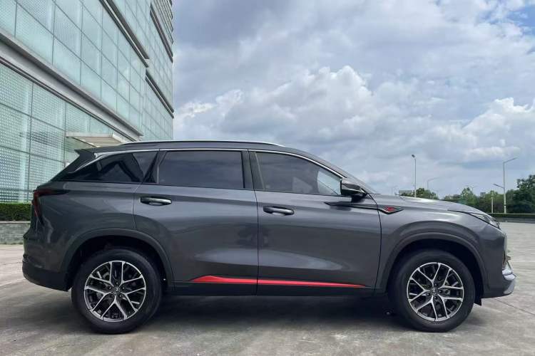 Used Changan CS75 PLUS 2022 Classic Edition 1.5T Automatic Pioneer Model
