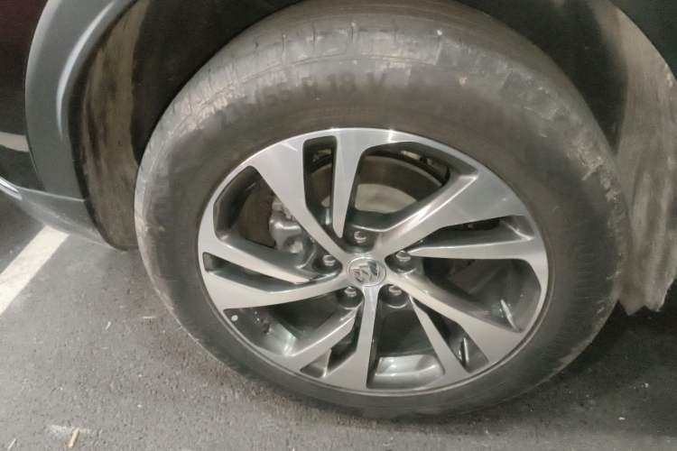 Used Buick Envision 2023 Encore S 552T Two-Wheel Drive Luxury Model
