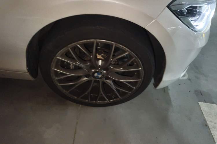 Used BMW 1 Series 2016 120i Sport Design Package
