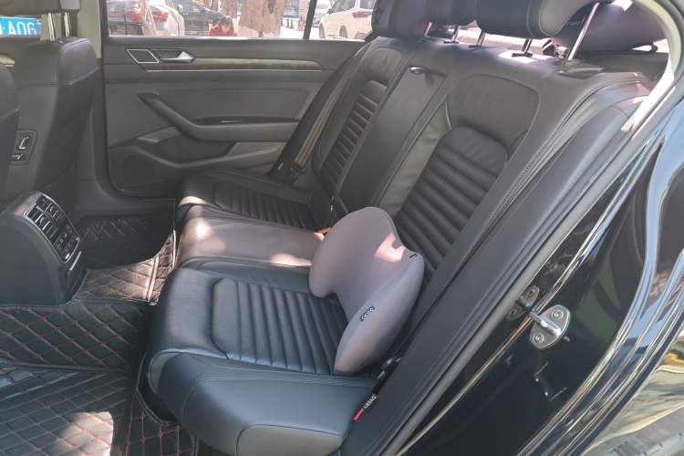 Used Volkswagen Magotan 2018 Facelift 380TSI DSG Luxury Version
