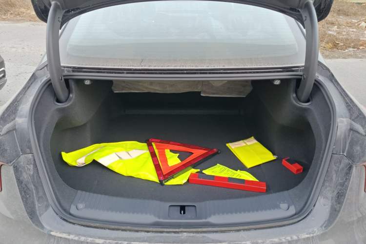 Used Hongqi H5 PHEV 2025 170 Super Hybrid Version
