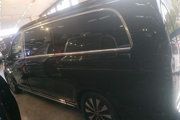 Used Mercedes-Benz Vito 2023 2.0T Business Version 7 Seats