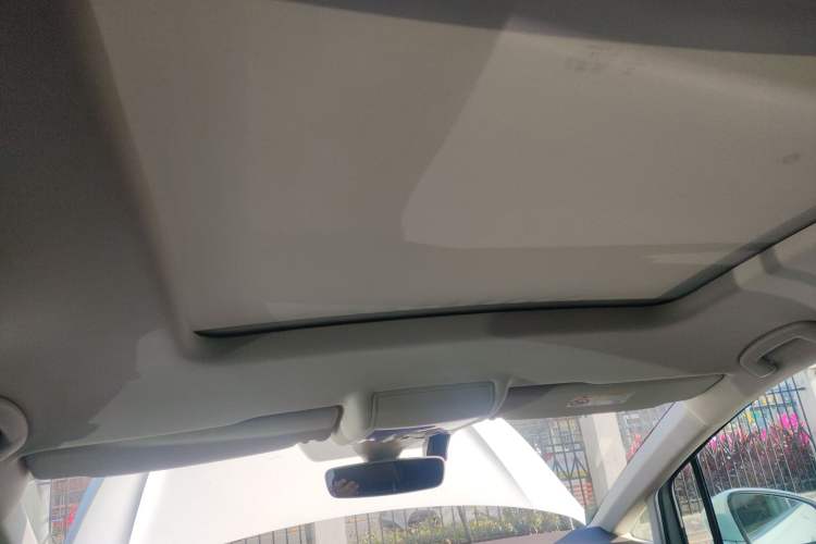 Used Volkswagen Viloran 2020 380TSI Prestige Edition
