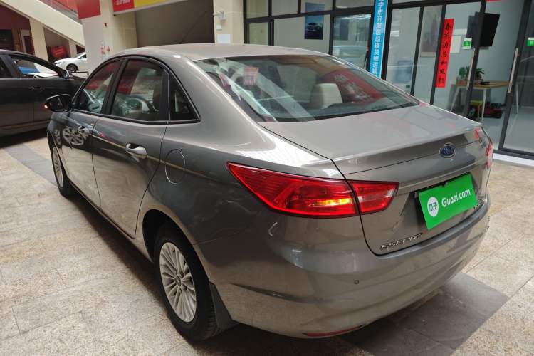 Used Ford Escort 2015 1.5L Manual Comfort Model