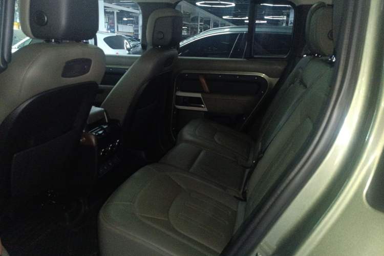 Used Land Rover Defender 2022 110 P400 Dark Edition