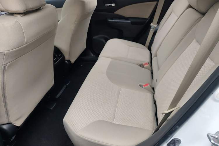 Used Honda CR-V 2016 2.0L two-wheel drive Urban Edition
