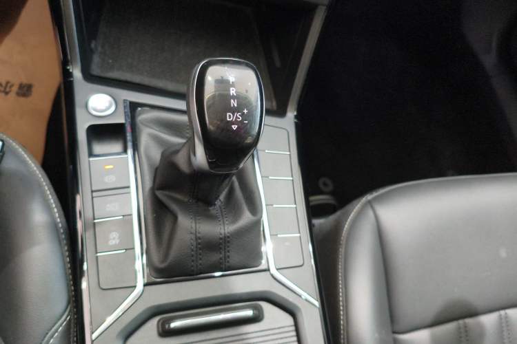 Used Volkswagen Passat 2024 280TSI Business Edition