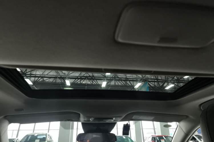 Used Toyota FRONTLANDER 2023 2.0L Smart Electric Hybrid Dual-Engine Leading Edition
