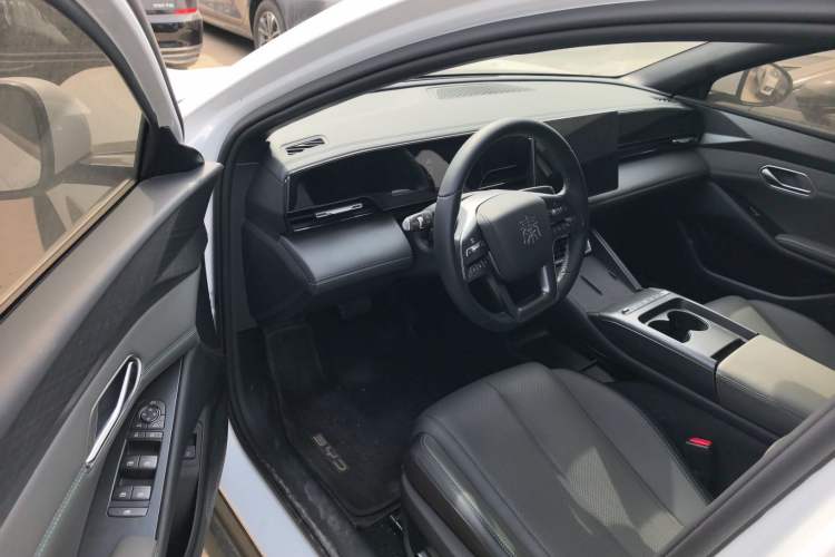 Used BYD Qin L 2025 EV 545KM Beyond Version
