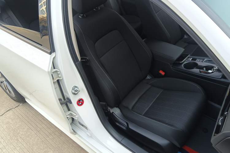 Used Honda Civic 2023 240TURBO CVT Dynamic Edition
