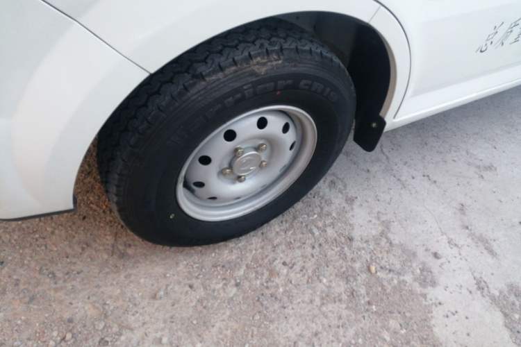 Used Dongfeng Yufeng EM27 2024 EM27 EVE Energy 41.86 kWh