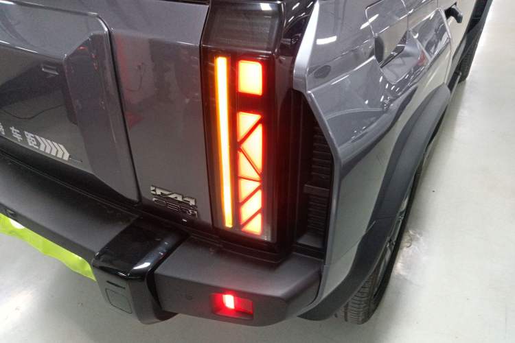 Used  03T 2024 520km Two-Wheel Drive Long-Range Version