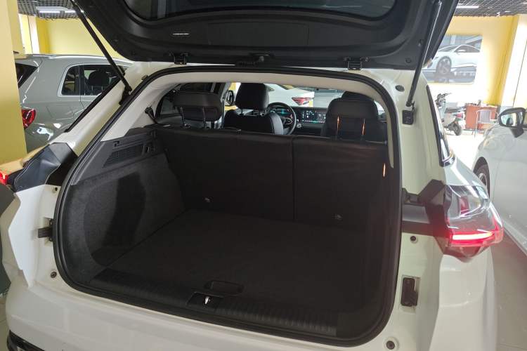 Used NETA U 2023 NETA U-Ⅱ Challenge Edition 500 U Show – Lithium Iron Phosphate
