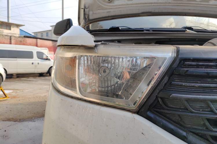 Used Wuling Hongguang V 2019 1.5L Jingqu Version China VI LAR