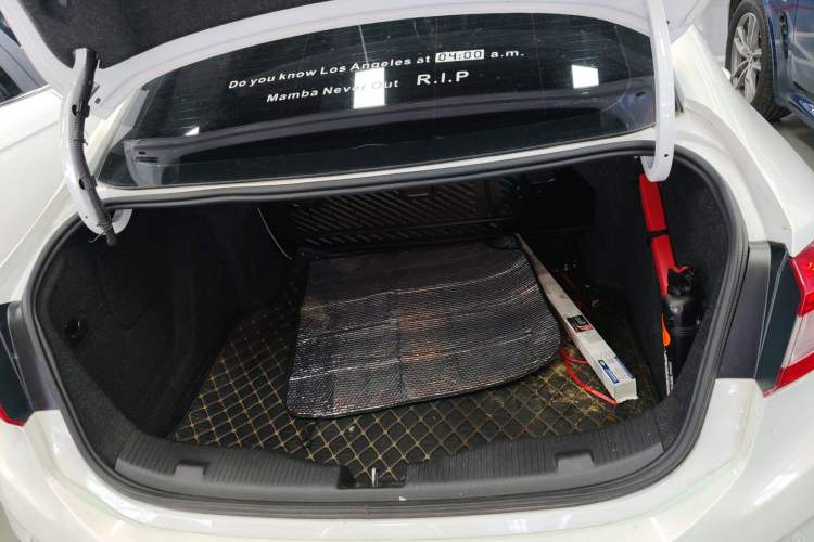 Used Chevrolet Cruze 2017 1.5L Automatic Pioneer Sunroof Edition
