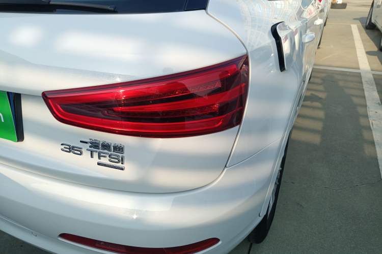 Used Audi Q3 2015 35 TFSI quattro Technology Edition
