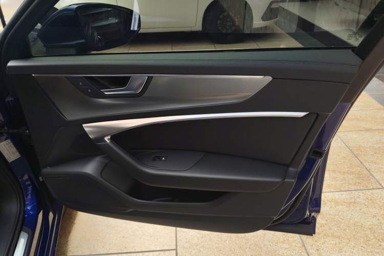 Used Audi A6L 2019 45 TFSI Prestige Elegant Edition
