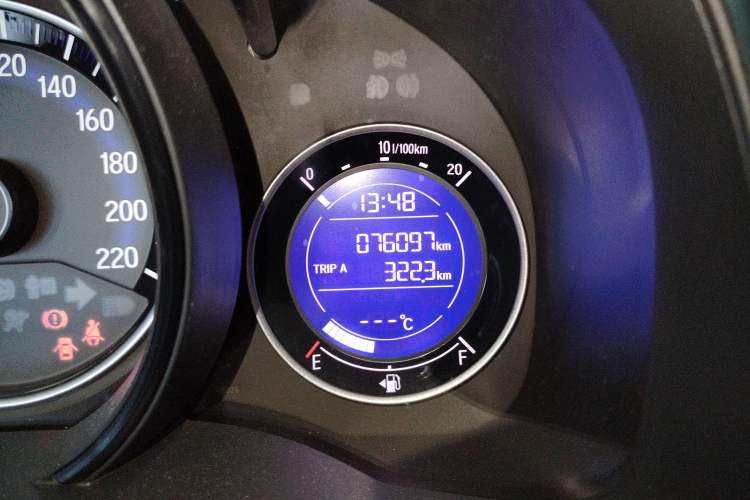 Used Honda Fit 2016 1.5L LXS CVT Comfort Sunroof Version
