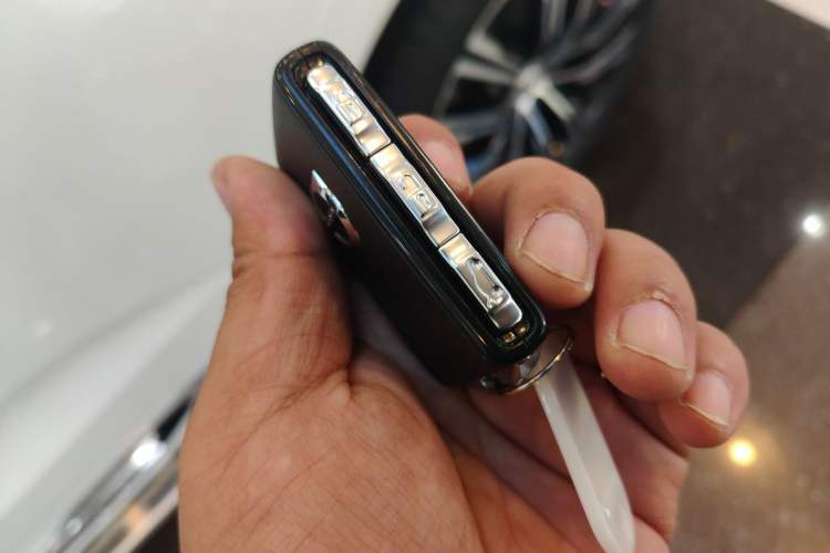 Used Volvo XC60 2022 B5 4x4 Smart Luxury Edition