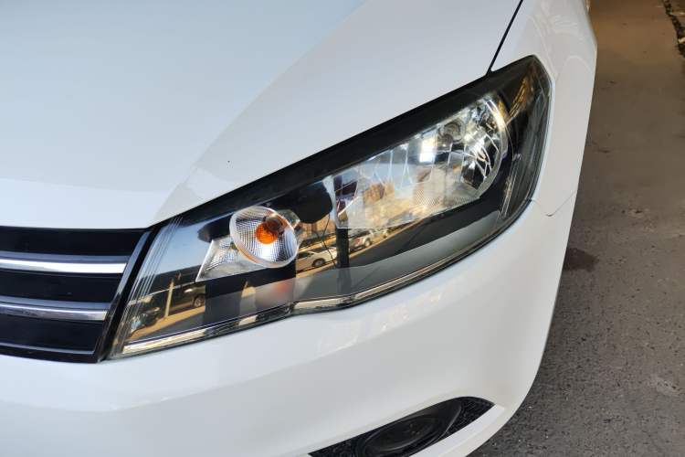 Used Volkswagen Jetta 2015 Zhihui Edition 1.4L Manual Comfort Model