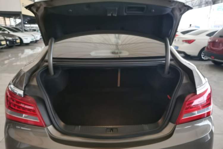 Used Buick LaCrosse 2013 2.4L SIDI Leading Comfort Version