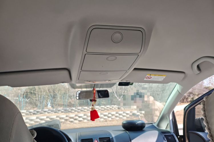 Used Volkswagen Touran 2015 1.4T Manual Fashion Edition 5-Seater
