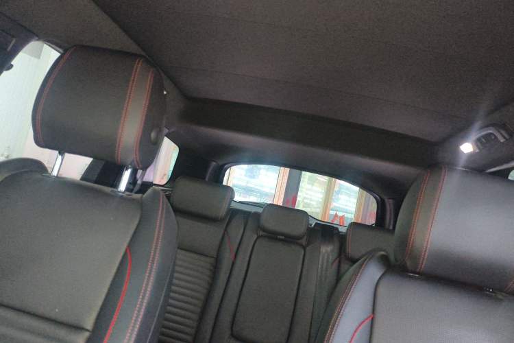 Used Land Rover Discovery Sport 2021 249 PS R-Dynamic S Performance Edition