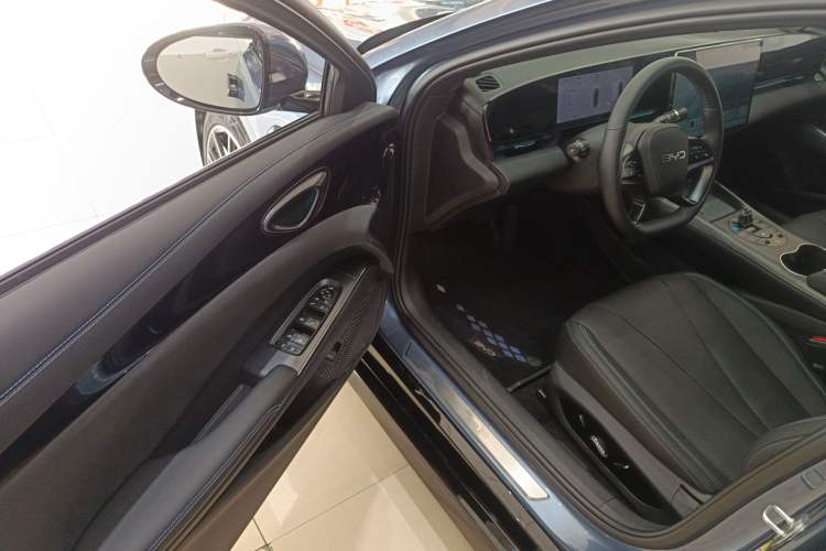 Used BYD Seal 2025 650 Zhihang Edition
