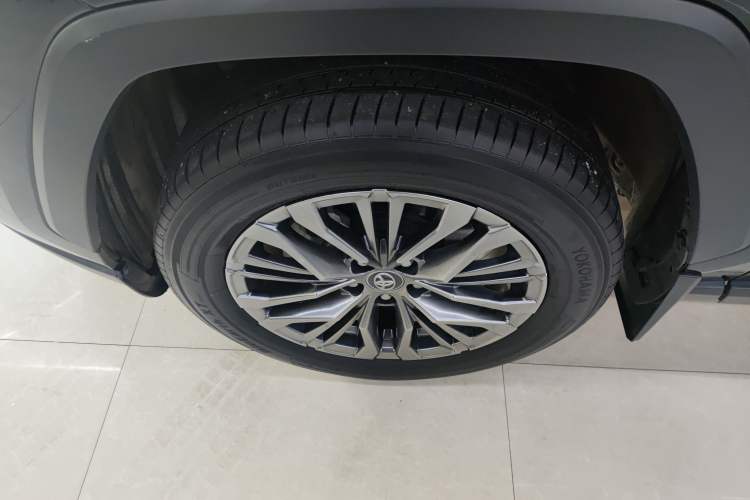 Used Toyota Wildlander 2023 2.0L CVT Two-Wheel Drive Luxury PLUS Edition