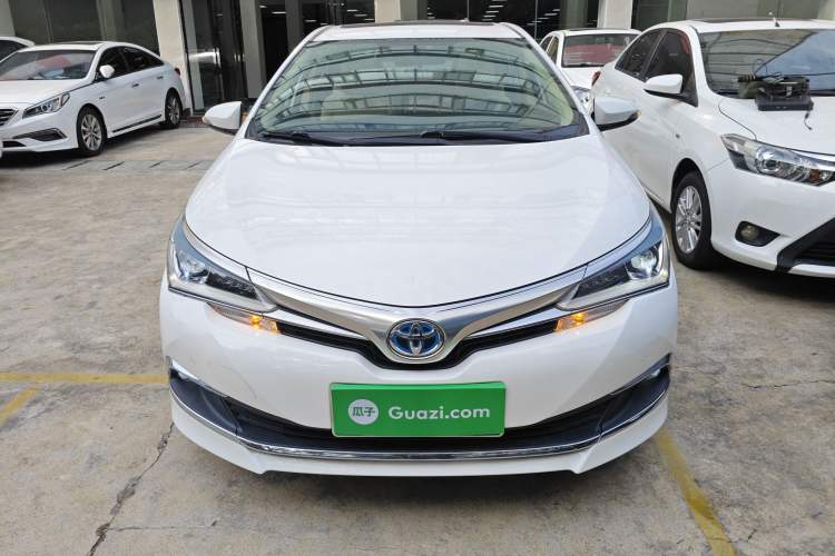 Used Toyota Corolla 2017 Revised Dual-Engine 1.8L E-CVT Elite Edition