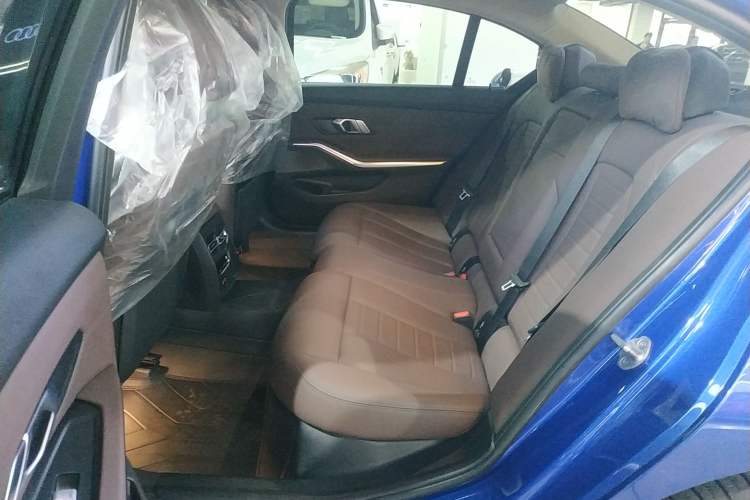 Used BMW 3 Series 2021 Second Facelift 325Li M Sport Package