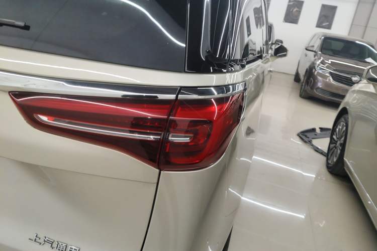 Used Buick GL8 2022 ES Land Cruiser 653T Luxury Model