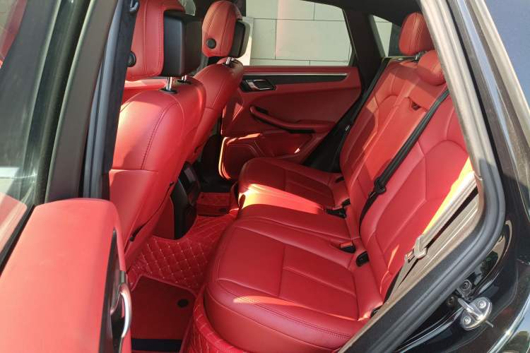 Used Porsche Macan 2014 Macan 2.0T
