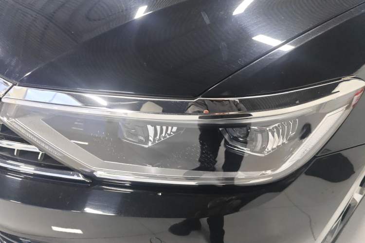 Used Volkswagen Magotan 2023 2 Million Units Commemorative Edition 330TSI DSG Luxury Version