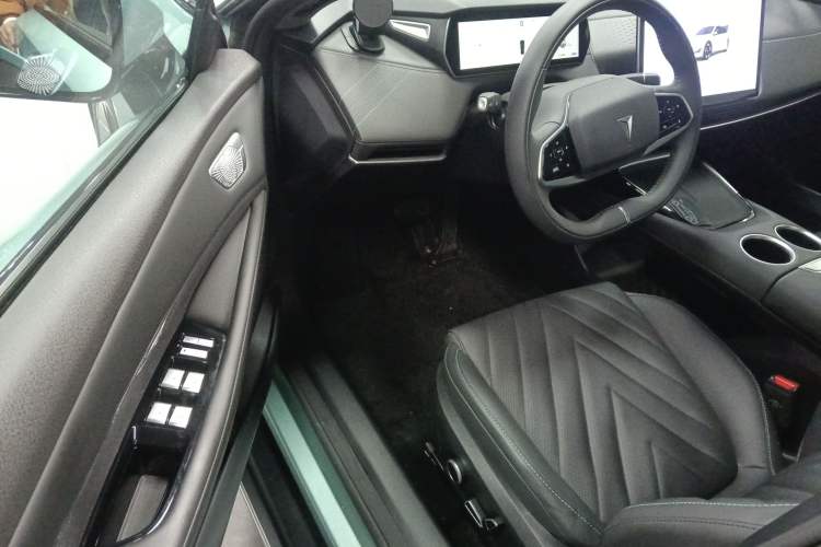 Used  SL03 2024 530 Plus Pure Electric Version
