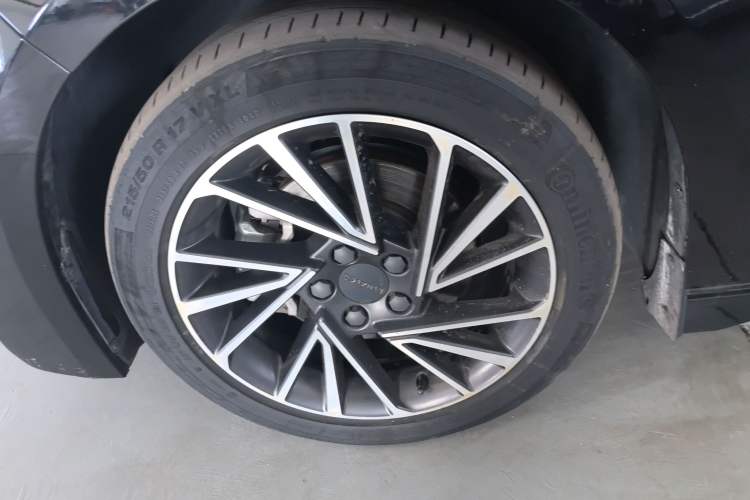 Used Lynk & Co 03 2021 1.5TD DCT JingPlus
