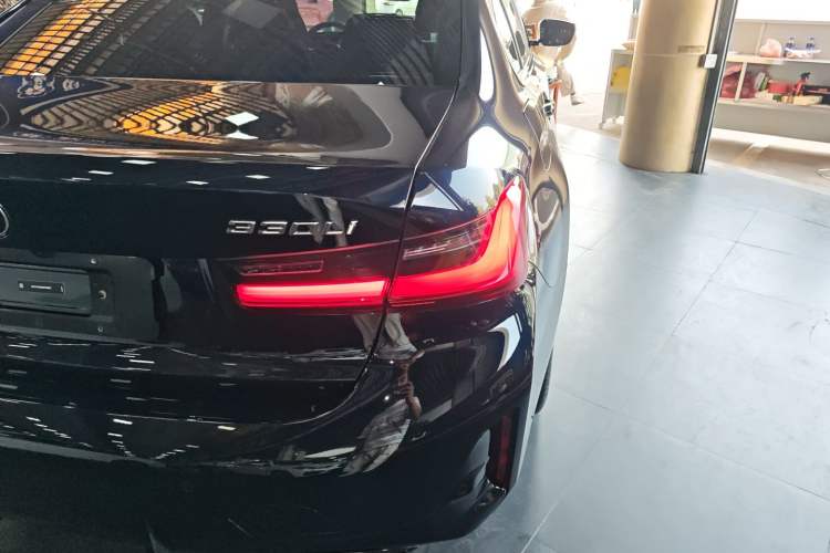 Used BMW 3 Series 2025 330Li M Sport Shadowline Package